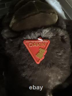 1988 DAKIN TSURUYA BROWN GORILLA STUFFED ANIMAL Plush Santa Hat NOS