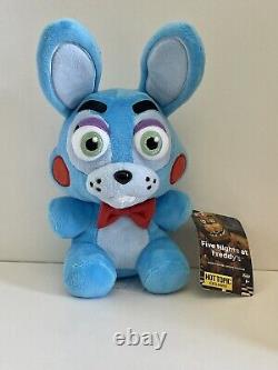 Authentic Five Nights at Freddy's HOT TOPIC EXCLUSIVE BONNIE Plush Brand New