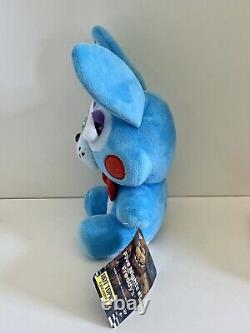 Authentic Five Nights at Freddy's HOT TOPIC EXCLUSIVE BONNIE Plush Brand New