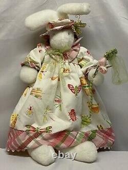 Bunnies By the Bay Handcrafted Plush Rabbit Spring/Summer 1999 Limited Ed