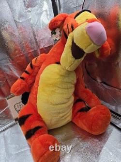 Disney Store Tigger Plush Giant 34 Stuffed Animal Winnie the Pooh With Tags