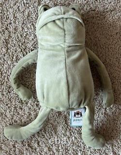 Jellycat OG Fergus Frog Green Plush 8 Animal Stuffed Animal Retired RARE NWT