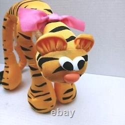 Lanky Doodles Tail Stripe Tiger Toys 1990 Plush Stuffed Animal Hyper Stryper