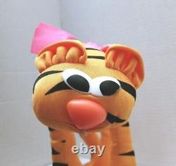 Lanky Doodles Tail Stripe Tiger Toys 1990 Plush Stuffed Animal Hyper Stryper