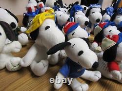 Metlife Snoopy Plush Dogs Huge Lot 40