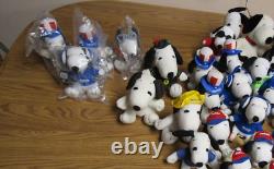 Metlife Snoopy Plush Dogs Huge Lot 40