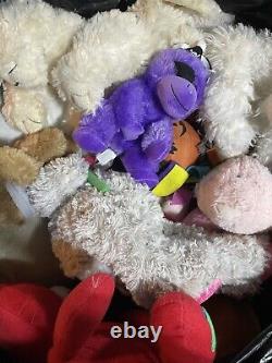 Plush Stuffed Animal Mixed Lot Bulk Lot Reseller Plush Lot Of 200-Pieces