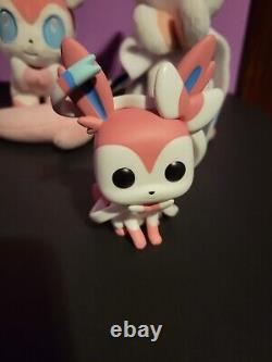 Pokemon Center Sylveon Plush Lot