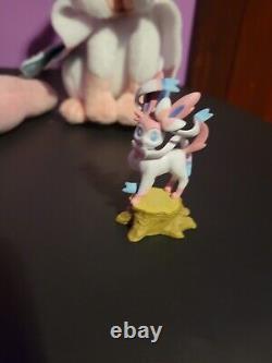 Pokemon Center Sylveon Plush Lot