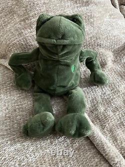 Portland Plush Frog Frankie Lee Stuffed toy Animal Collectible