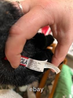 RARE RETIRED RAZOR the Plush BADGER Stuffed Animal Douglas Cuddle Toys #4096