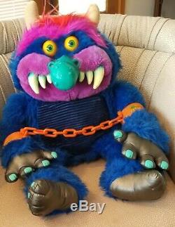 RARE Vintage 1986 My Pet Monster Plush WITH HANDCUFFS Excellent-Condition