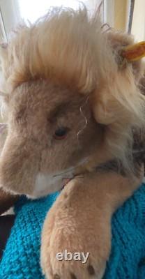 Steiff Molly Leo Lion Plush Stuffed Animal Toy Ear Button Hang Tags 30 in. 1980s