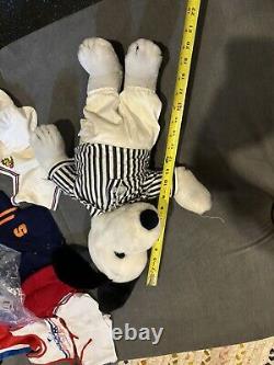 Vintage 1968 Snoopy 20 Plush Stuffed Animal 8 OUTFITS Tuxedo Ref Skier Sweaters