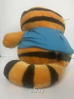 Vintage 1981 Garfield LARGE Plush Stuffed Animal 28 Rare With T Shirt USA