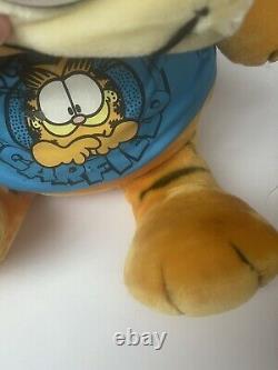 Vintage 1981 Garfield LARGE Plush Stuffed Animal 28 Rare With T Shirt USA