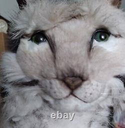 Vintage Realistic Life Like Lynx Bob Cat Stuffed Animal Plush Handcrafted Italy
